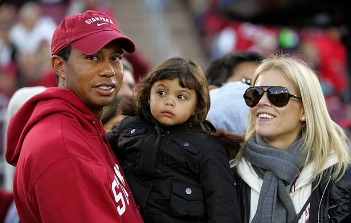 nearly 15 years after their split:Elin Nordegren’s Heartfelt Message to Tiger Woods: A Tale of Empathy and Forgiveness