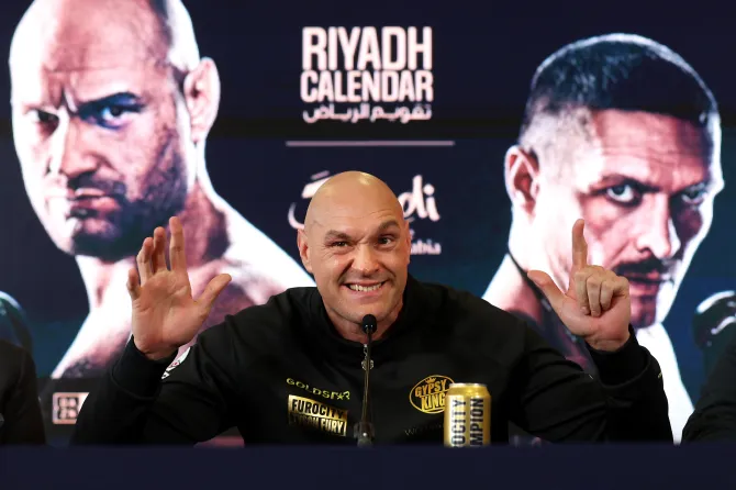 Bombshell: Tyson Fury Sends Shockwaves Through Boxing World with Stunning U-Turn on Oleksandr Usyk, Leaving Fans Stunned and Confused by His Respectful Message.