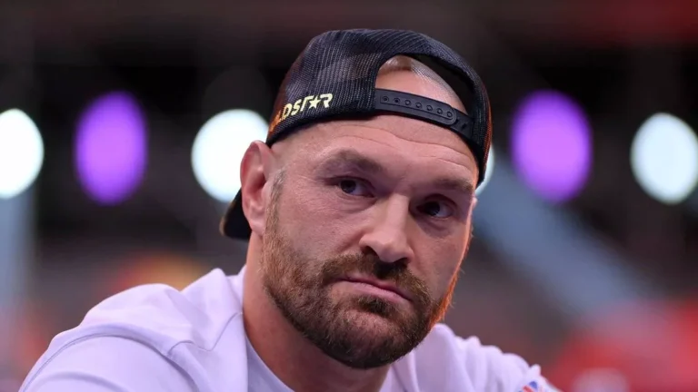 Tyson Fury Breaks Silence: Backing Warren, Eyeing Rematch, and Unprecedented Showdown