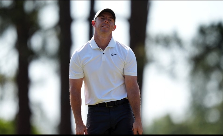 US Open 2024: Rory McIlroy Battles Through a Chaotic Second Day While Scottie Scheffler Faces Major Setback at Pinehurst