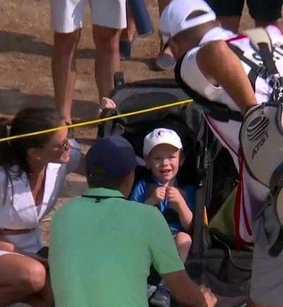 A Special Mid-Round Moment: Jordan Spieth Balances Fatherhood and Golf on Father’s Day