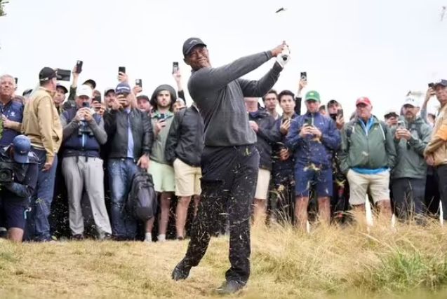 The Open crowd send Tiger Woods very clear three-word message after being told to retire