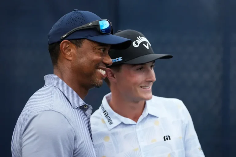 TIGER WOODS SHOCKS JUNIOR GOLFER WITH HEARTWARMING GESTURE