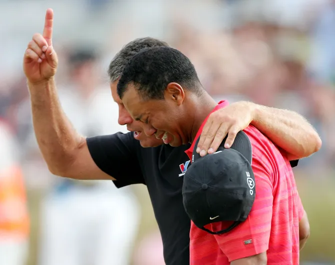 Nobody had seen cold-blooded Tiger Woods cry before spine-tingling….. 