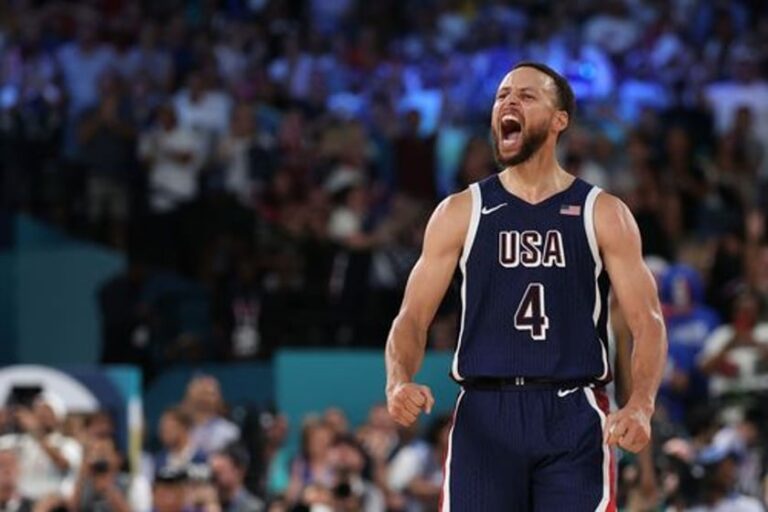 “Stephen Curry’s ‘Golden’ Touch at the DNC”