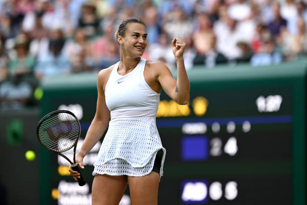 Aryna Sabalenka dokonuje „żenującego” olimpijskiego wyznania, ujawniając „oczekiwania Igi Świątek”