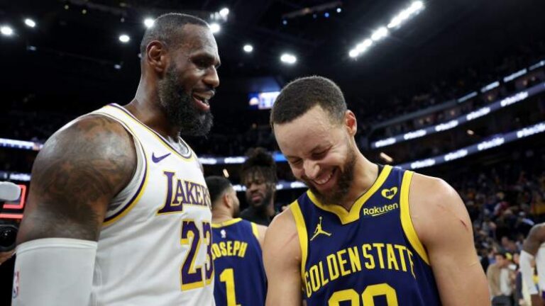 “Steph Curry Shocks Fans with Bold Response to LeBron James Team-Up Rumors!”