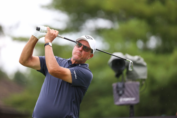 Phil Mickelson reacts brutaly after his HyFlyers GC are called out at LIV Dallas by Jon Rahm and Tyrrell Hatton