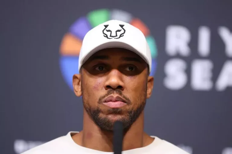 Anthony Joshua classy gesture to ex-fighter’s family revealed after heartbreaking tragedy