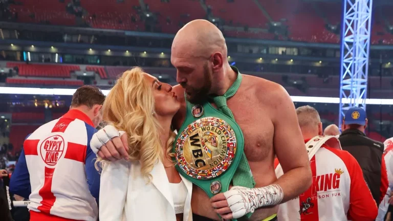 A Heartbreaking Loss Before the Biggest Fight: Tyson Fury’s Courageous Battle Beyond the Ring