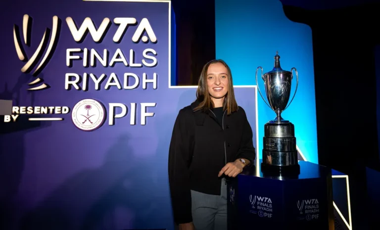WTA Finals 2024: Daty, harmonogram, grupy, pula nagród i co jest stawką… Sprawdź, ile może wygrać Iga Świątek