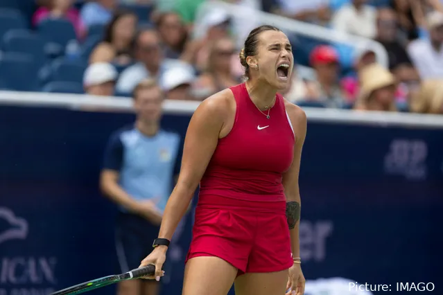 “Iga Świątek Szokuje Fanów: Wycofuje Się z China Open z Powodu ‘Spraw Osobistych’!”