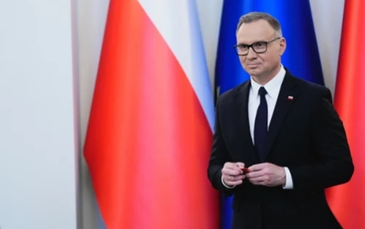 Andrzej Duda nie wróci do pracy na uczelni. “Umowę rozwiązano”