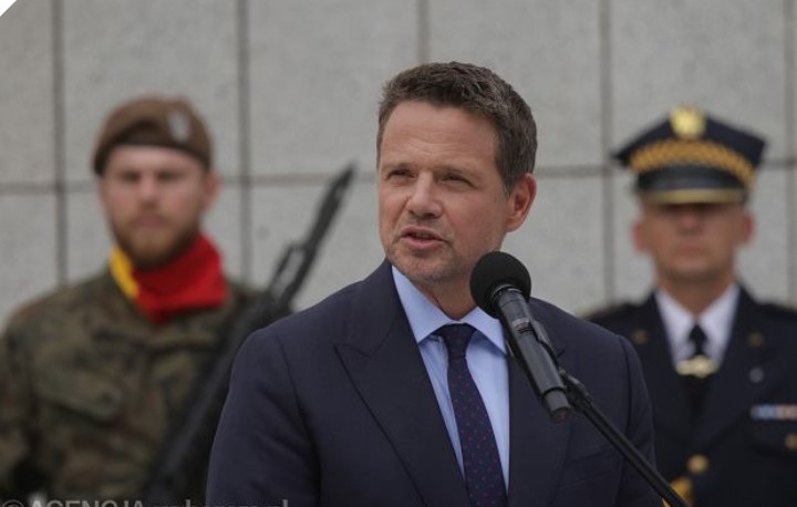 Trzaskowski zamarzył o inwestycyjnej perełce. Minister reaguje