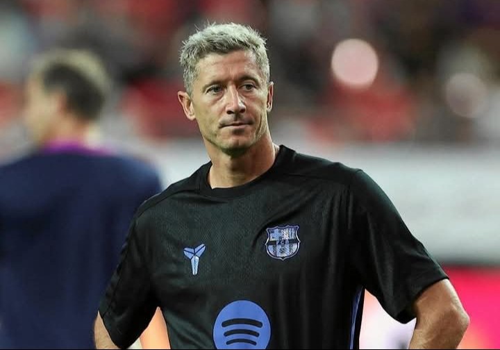 Zahavi odpalił bombę! Tyle Saudyjczycy zaoferowali Lewandowskiemu