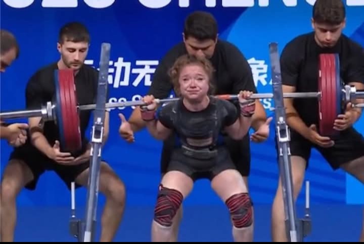 Oto nowy rekord w przysiadzie. Polka dokonała niemożliwego