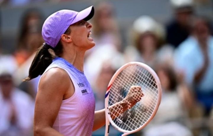 Kłopoty Świątek, zagrożenie ze strony Rybakiny – starcie w Cincinnati zapowiada się niezwykle emocjonująco