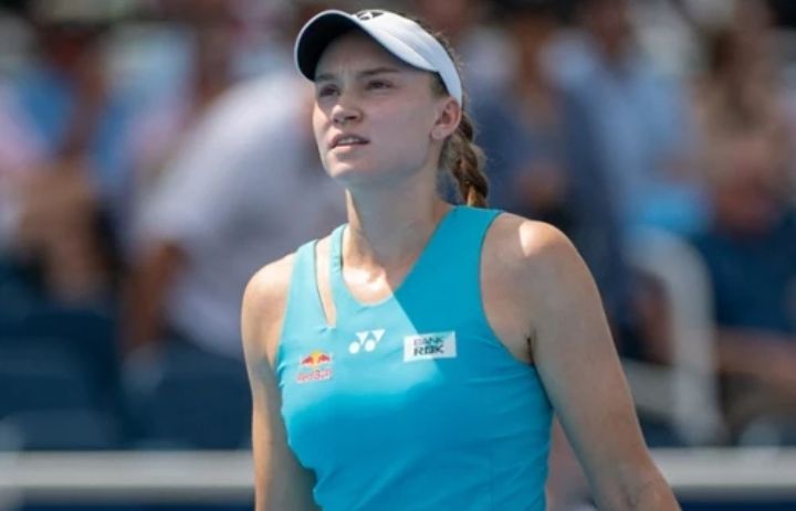 ‎Szalony mecz Rybakiny. 5:2 40-30 i zwrot akcji. Mistrzyni Roland Garros za burtą