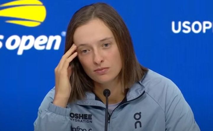 Oto co zrobiła Świątek na konferencji. Wymowna cisza