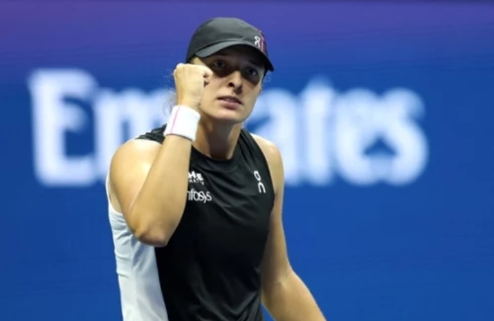 ‎‎Iga Świątek zdeklasowała Jekaterinę Aleksandrową. Polka z awansem do ćwierćfinału US Open