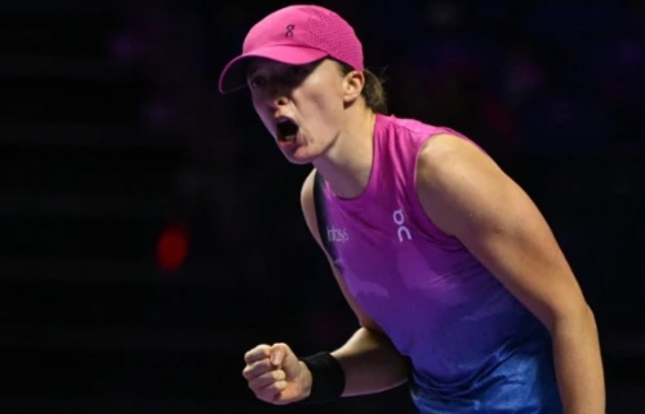 Iga Świątek już po pierwszym “starciu” w Seulu. Walka na korcie z Kasatkiną