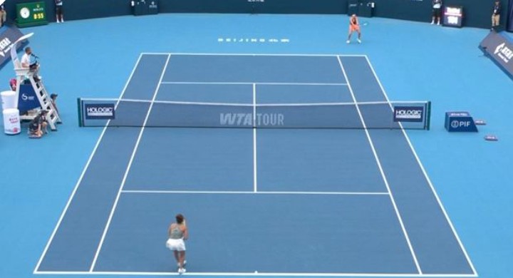 Pokaz siły rywalki Świątek w Pekinie. 71 minut i koniec. “Rozwala wszystko”