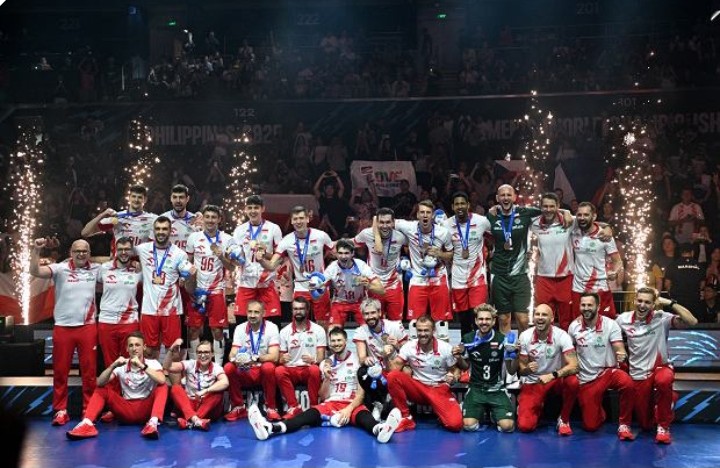 Siatkarze na to nie zasłużyli. Polacy szybko zapomnieli, co się wydarzyło