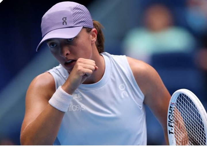 Iga Świątek znów przeszła do historii. Dołączyła do elitarnego grona