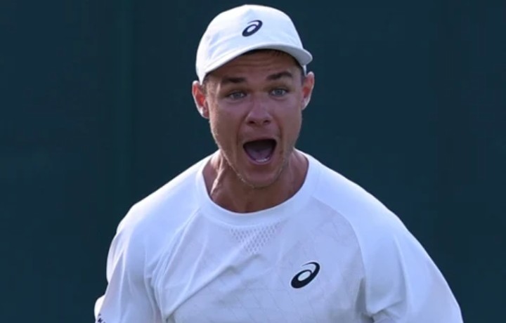 Rzucił wyzwanie Djokoviciowi, Majchrzak nie dał mu szans. Koncert Polaka, totalna dominacja