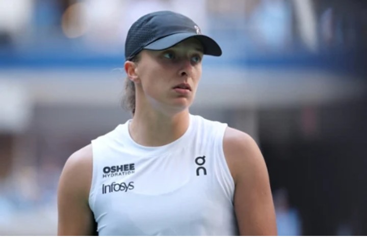 Świątek otrzyma dwie kary od WTA, Sabalenka również. Nadeszło przypadkowe potwierdzenie