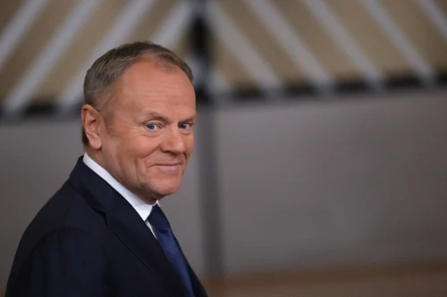Tusk pokazał zdjęcie z cenami paliw. “Mogę być winny grosika?”