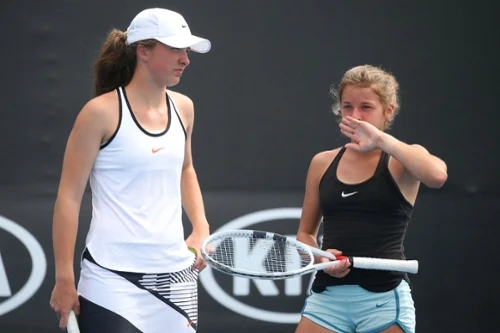 Świątek w finale Australian Open, na kort wyszła wtedy z wielką przyjaciółką. Dwa sety i koniec