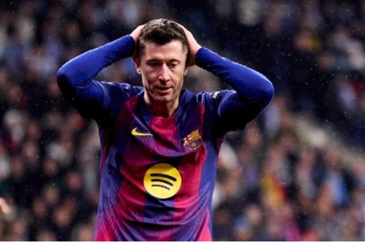 Padła szokująca propozycja – Lewandowski nagle odchodzi z Barcelony. Sensacyjna wymiana