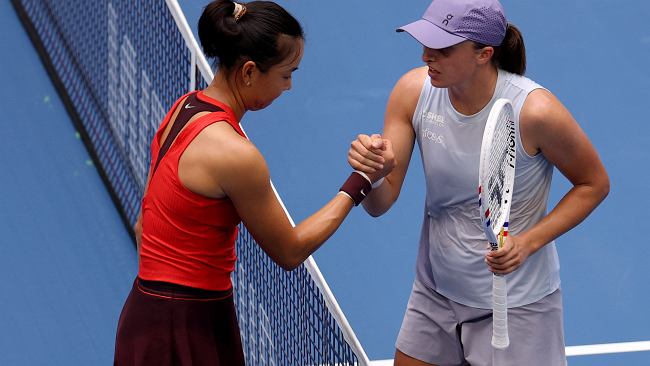 Świątek wygrała z Chinką, ale co się stało po meczu. “Dziwne i niezdrowe”