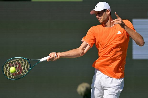 Dwa tie-breaki w meczu Hurkacza w Indian Wells. 113 minut i koniec