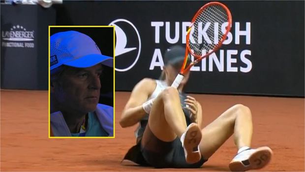 Świątek wyglądała jak po nokdaunie. Tak reagował jej nowy trener