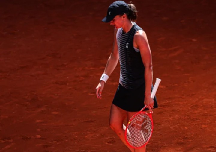 Świątek nie zdążyła wyjść na kort. Ogłaszają: Panika. Nie pomógł nawet Nadal