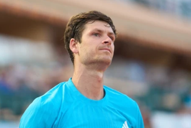 Dwa tie-breaki, a później trzeci set w meczu Hurkacza. Udany rewanż za French Open