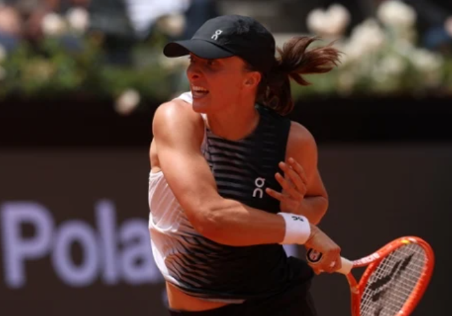 Kiedy Iga Świątek gra z Eliną Switoliną? O której mecz? WTA Rzym [TRANSMISJA]
