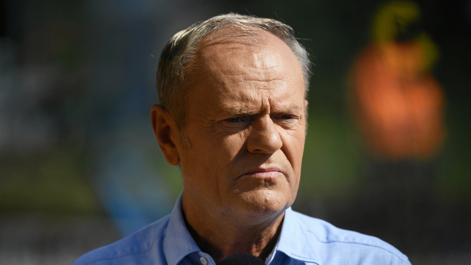 Donald Tusk rezygnuje, gdy w Polsce pogłębia się śledztwo w sprawie nadużycia środków publicznych